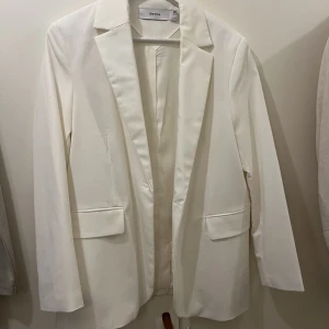 Vit kavaj - Använd 1 gång