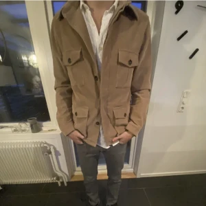 Overshirt / jacka  - Bra skick! Från märket ”these glory days”