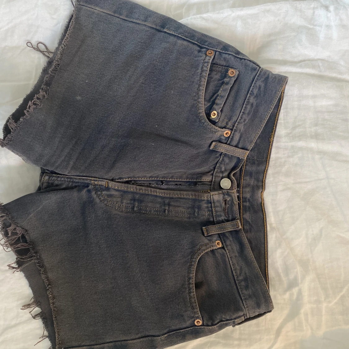 Levis shorts  - 90