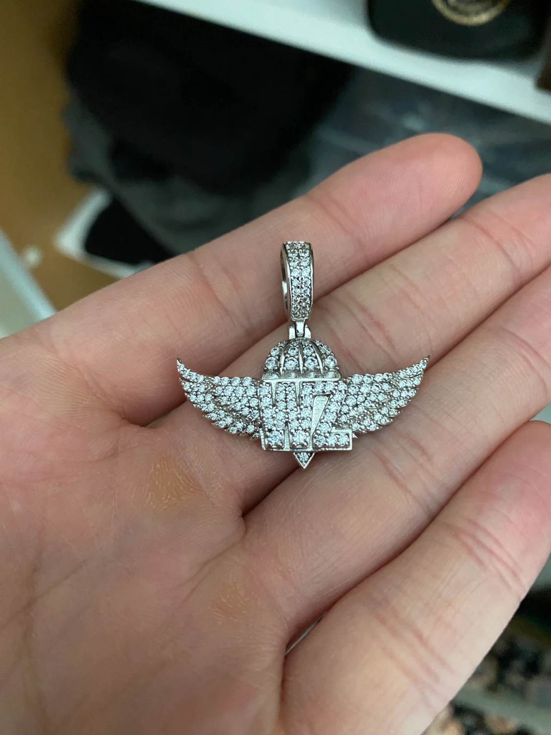 Hängsmycke 14k vitguld pläterad med CZ-stenar