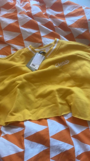 Magtröja - En magtröja ifrån h&m som aldrig kommit till nån användning tyvärr! Superfin och helt ny aldrig provat heller😊  Ord pris 99kr