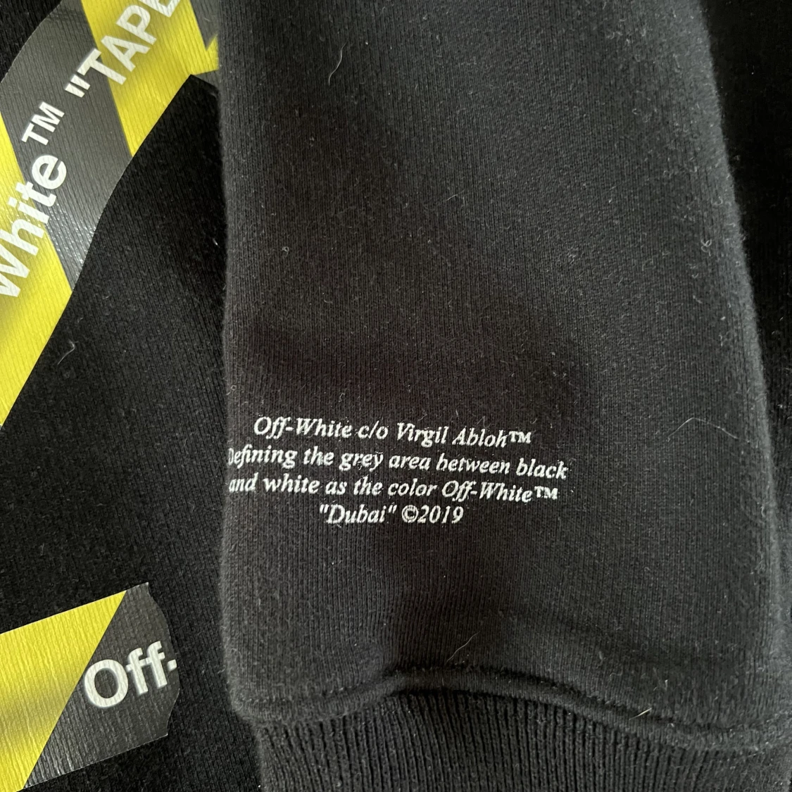 Off White dubai only - 91