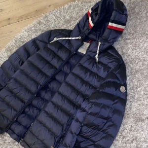 Monclear jacka - Monclear höst/vinter jacka