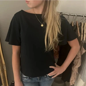 Volang topp!✨✨ - Så fin topp med volang ärmar