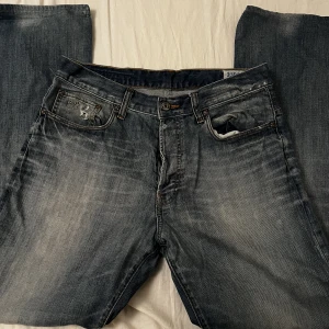 G star bootcut jeans - Bootcut jeans från g star i bra kvalité💘 dma för mått/vid frågor⭐️