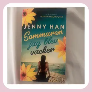 säljer boken ’Sommaren då jag blev vacker’ i svenskt tal. Boken är som ny då den inte kommit till användning. <3 