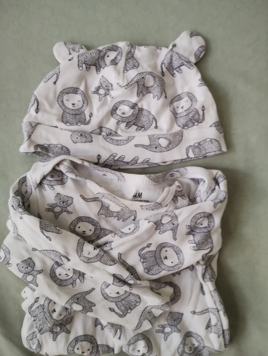 Kläder med mössan bebis  - 90