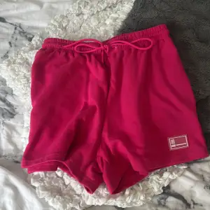 Ett par jätte mjuka och snygga shorts från SHEIN som har en otroligt fin färg och en perfekt längd❤️💋