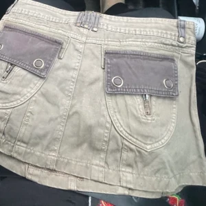 Mini Cargo kjol vintage - Köpt secondhand! Inga defekter💞