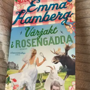 Feel good roman vårjakt i rosengädda av Emma Hamberg. Fint skick, säljes då jag redan har mycket böcker.