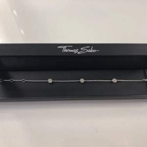 Thomas sabo armband med diamanter 