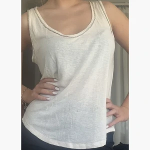 Linne - Såå himla fint linne med fina glitterdetaljer🤍✨