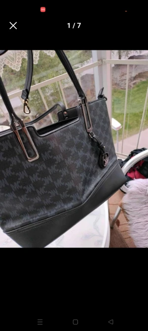 Maria c väska  - Mätke