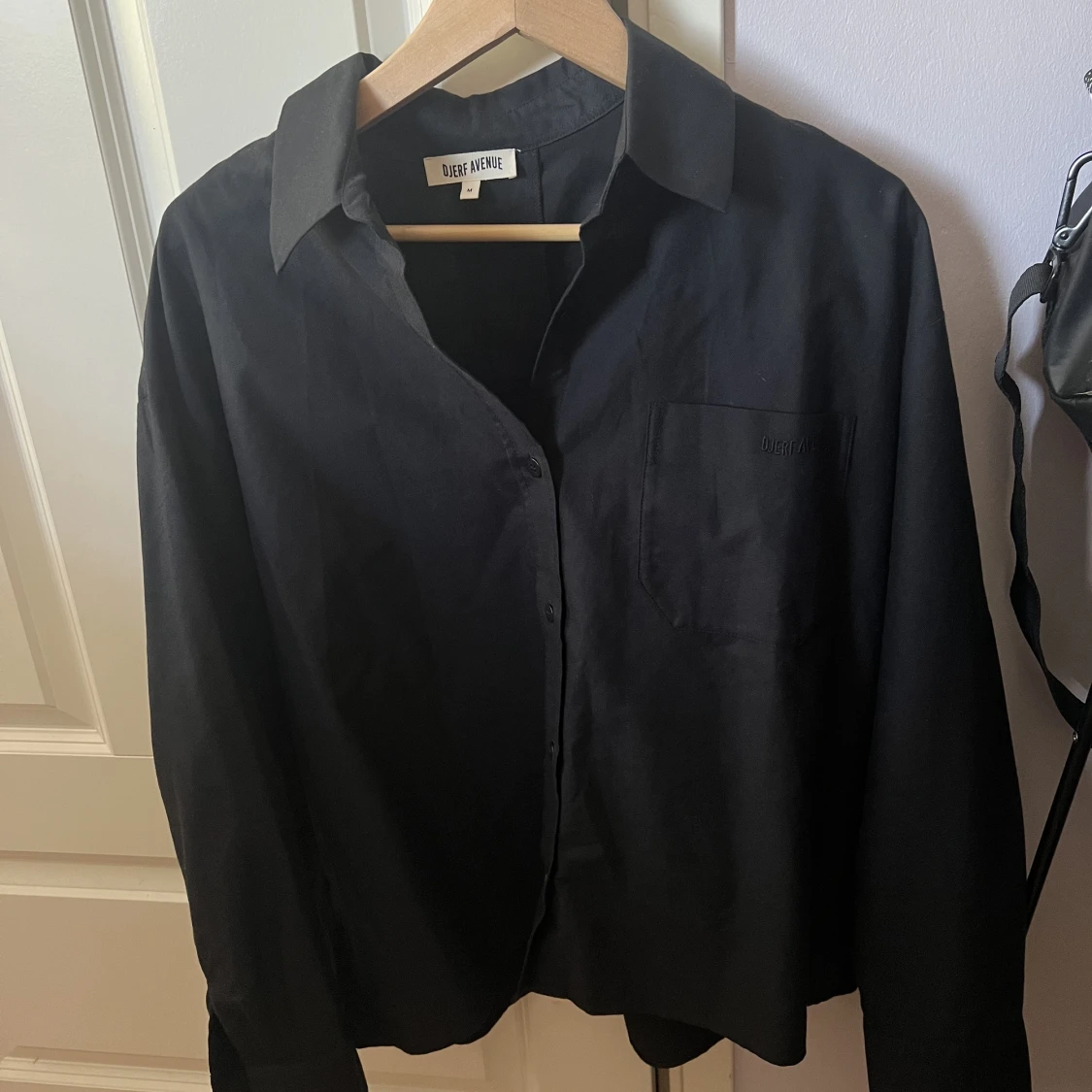 Djerf Avenue breezy shirt    - 90