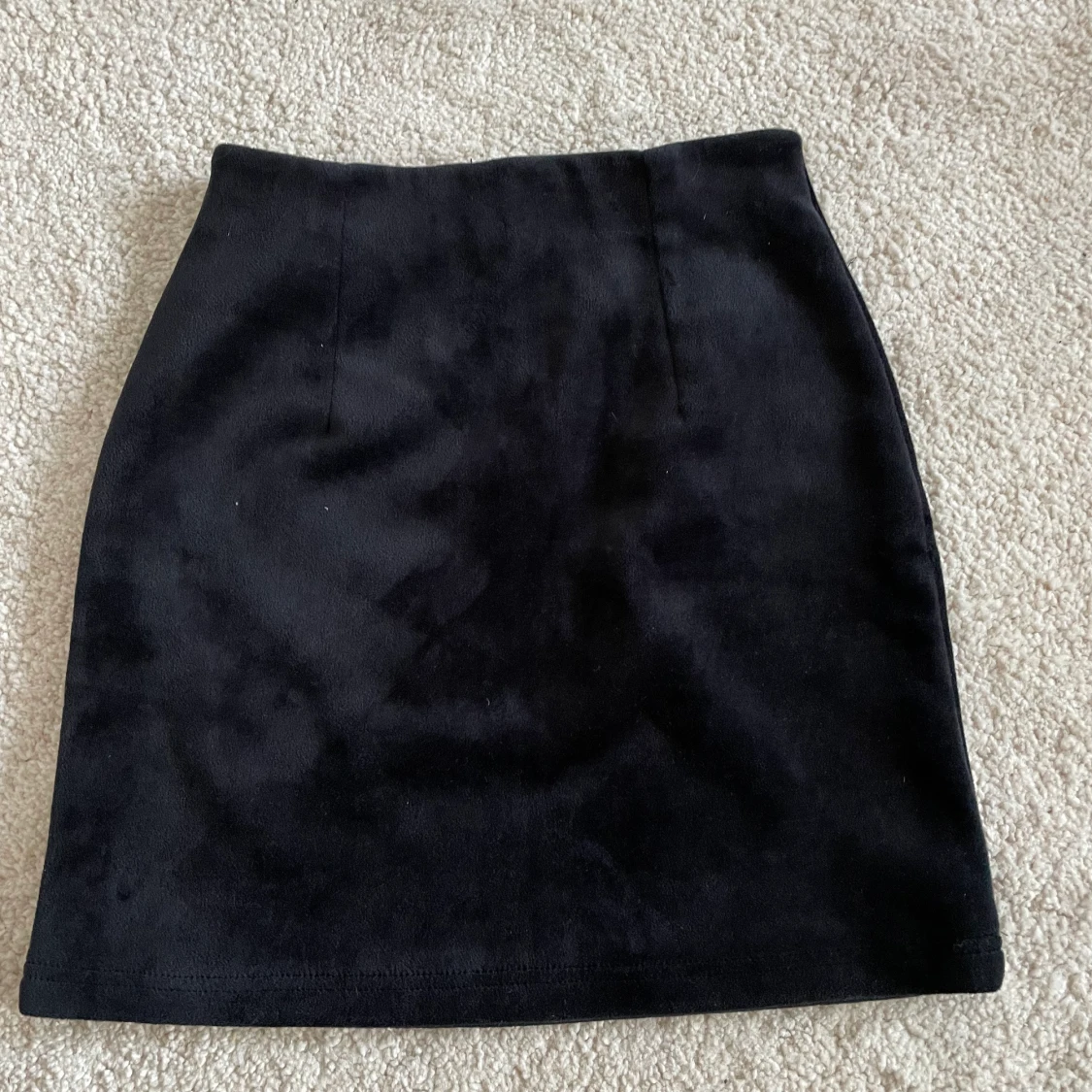 Svart sammetskjol🖤 - 90