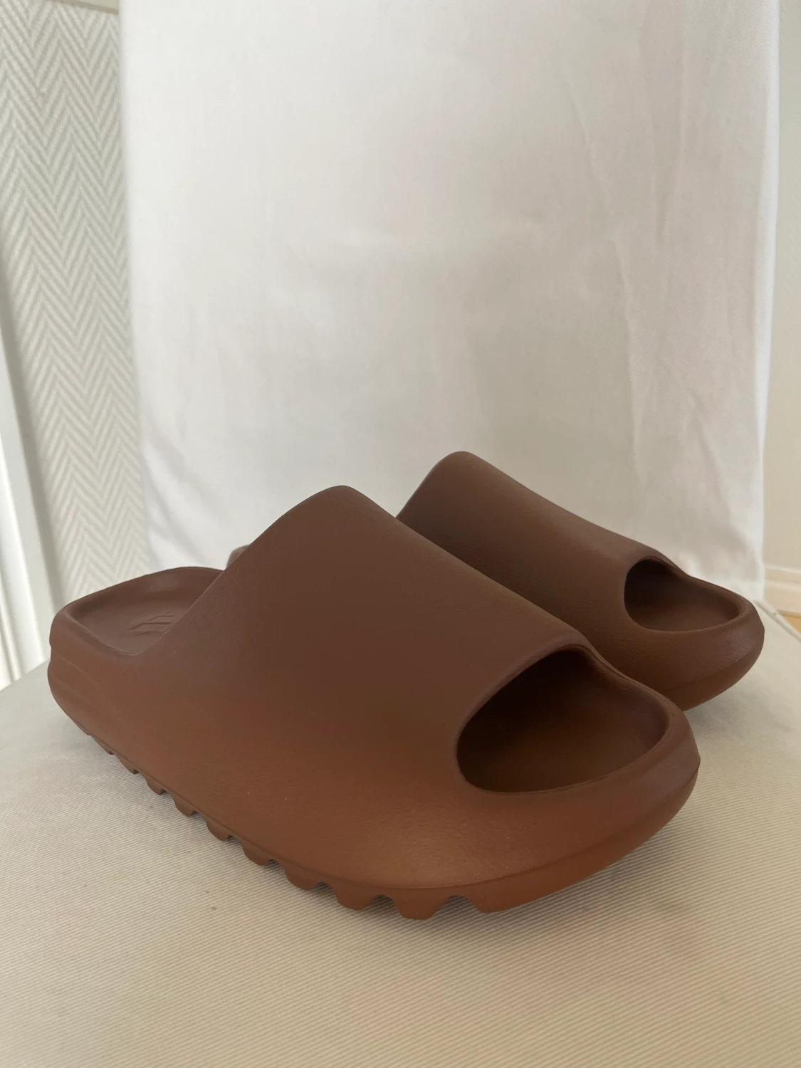 Yeezy Slide Flax - 90