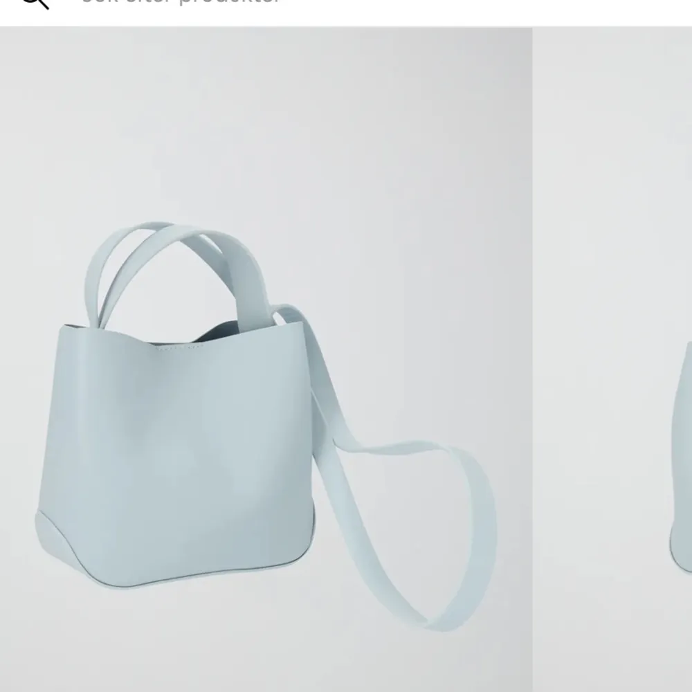 Fin väska i blåpastellfärg. Använd 1 gång och har inga defekter 💙. Väskor.