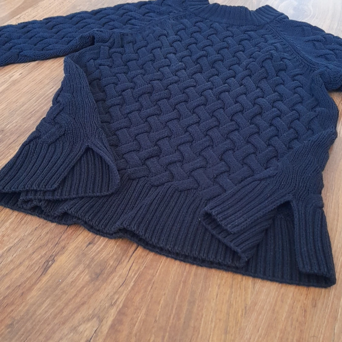 Kabelstickad tröja - 91