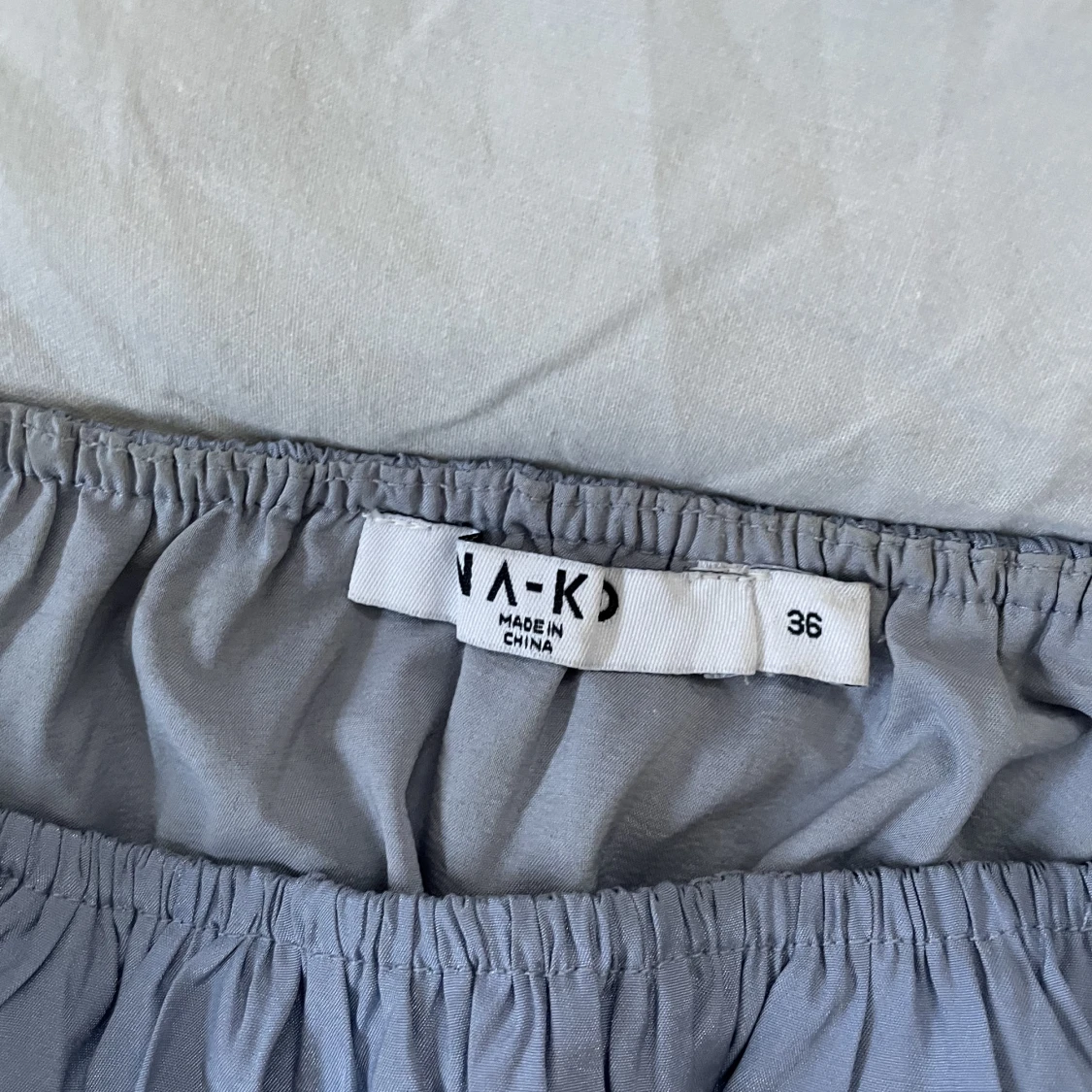 topp från na-kd - 90