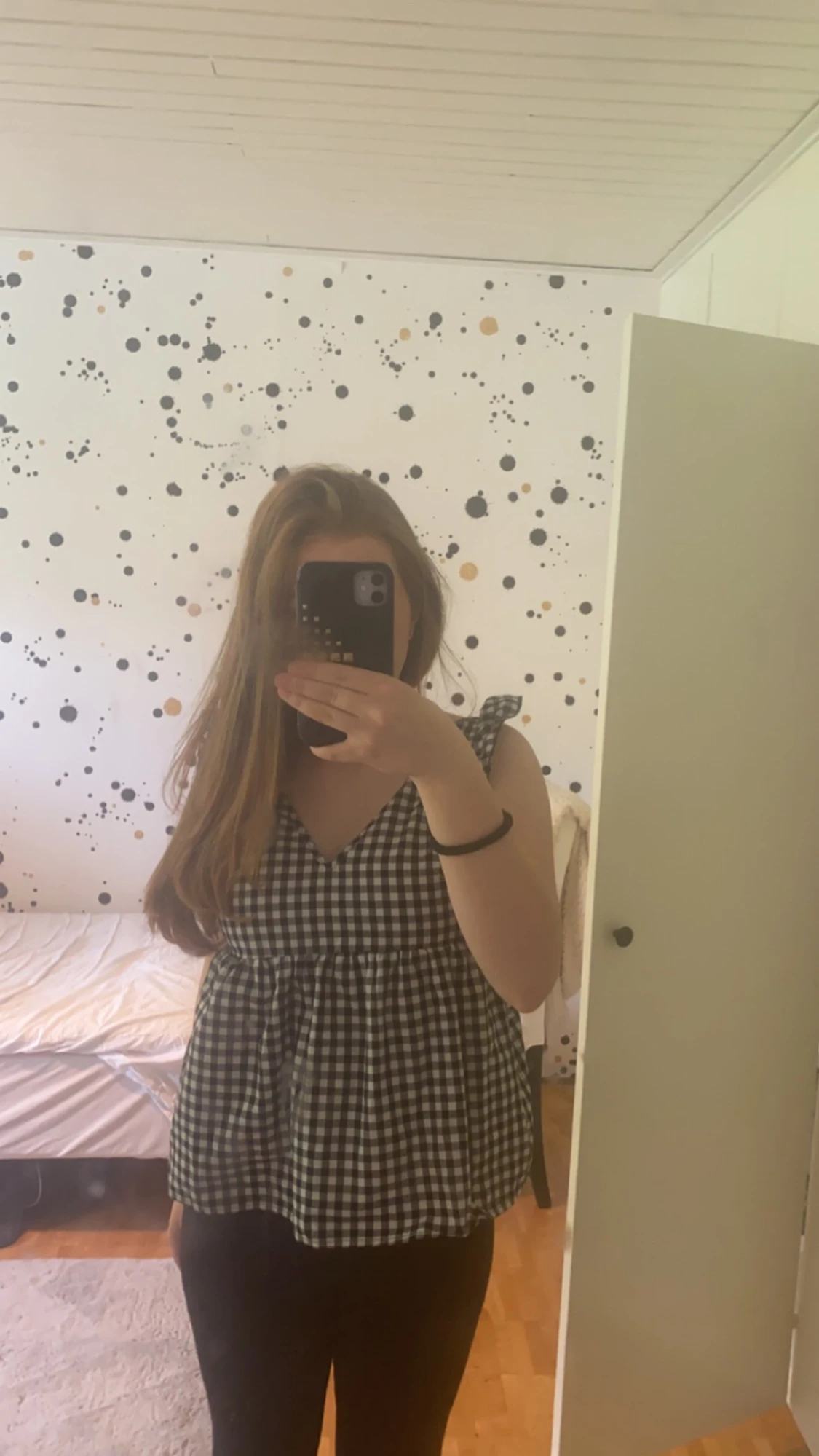 slutsåld blus från SHEIN