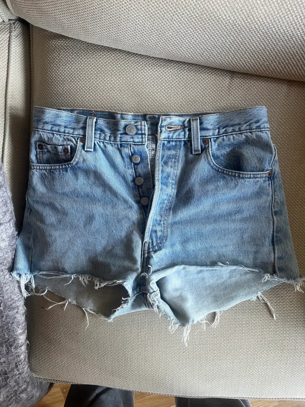 Levis jeansshorts. Storlek S/XS . Jeans & Byxor.
