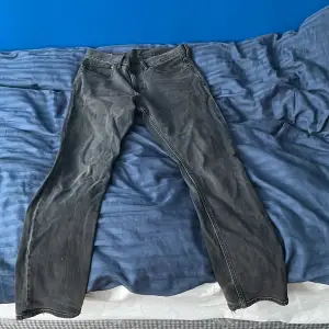 Jeans slim fit 33-34