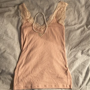 Ett Jättefint Coquette linne - Det här är ett fint linne i bra skick 