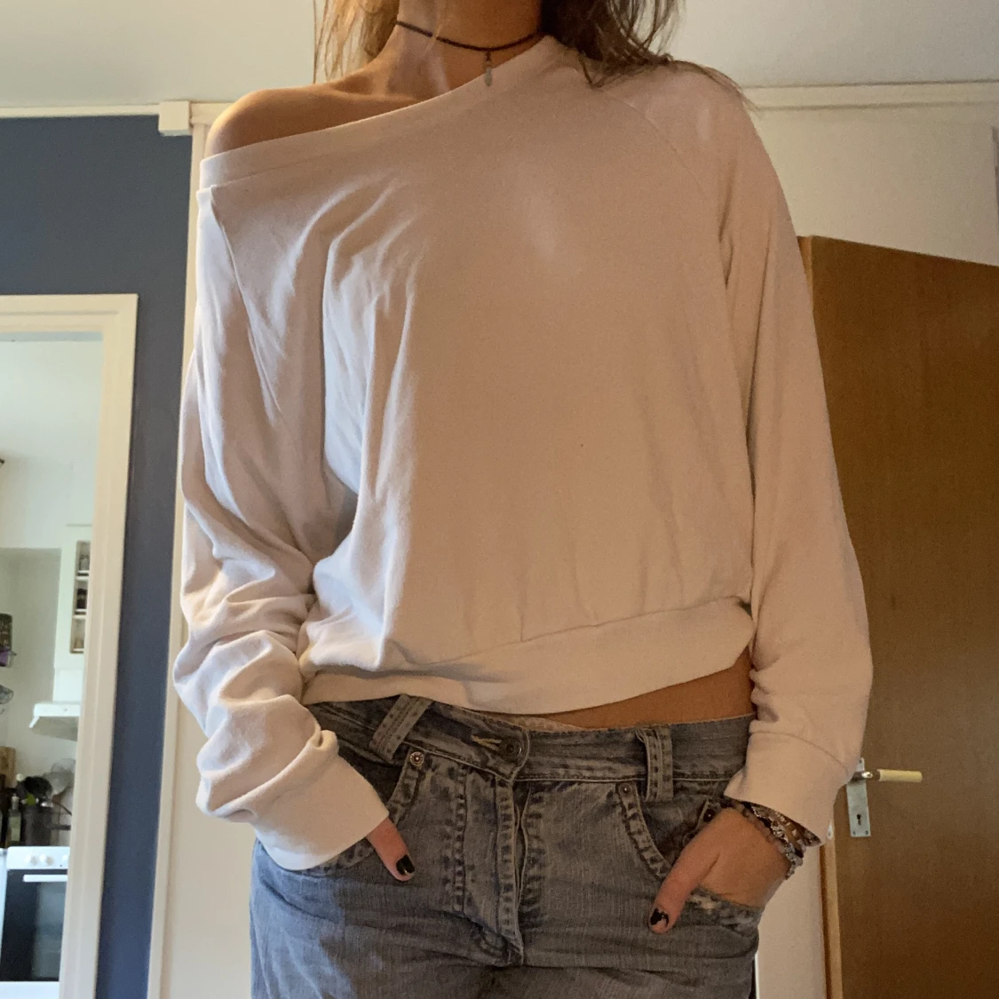 Vit stretchig mjuk tröja!