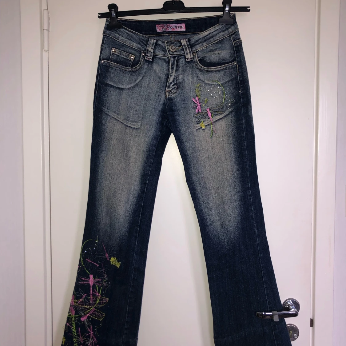 Broderade bootcut jeans - 90