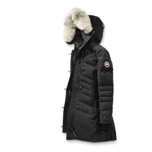 Canada goose lorette  - Hej säljer min Canada goose lorette  I strl xs  Jätte fint använd endast förra vintern Köptes på johnells har även kvitto  