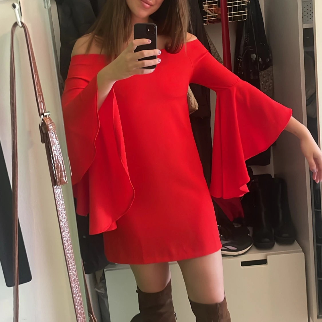 Röd klänning  - 90