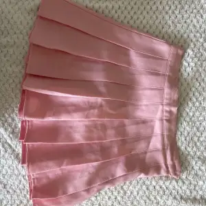 Supersöt rosa tennis kjol, aldrig använd 🎀