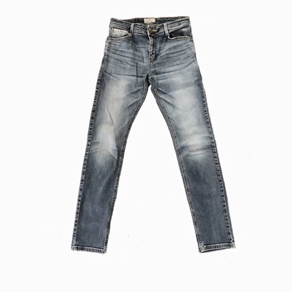 Schyssta ltb jeans!  - Skick 9/10  - Sjukt bra fade, Med en bra passform!👖 - TITTA MIN SIDA SÅ DU INTE MISSAR NÅGOT ÄNNU FETARE!🍾💶Kom dm ifall du har några frågor!🙋‍♂️😊. Jeans & Byxor.