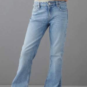 Bootcut jeans från Gina Young i storlek 164. Sitter som en xs/34. Fint skick! 
