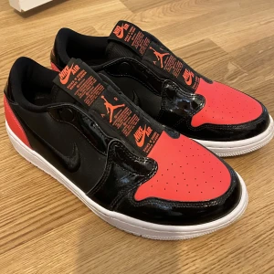 Nike air jordan - Nike Jordans knappt använda så i väldigt bra skick. 