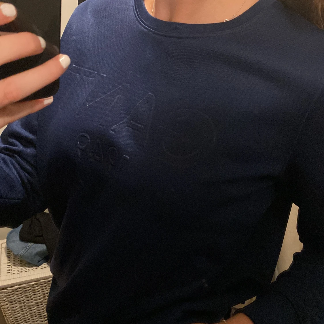 Marinblå tröja - 91