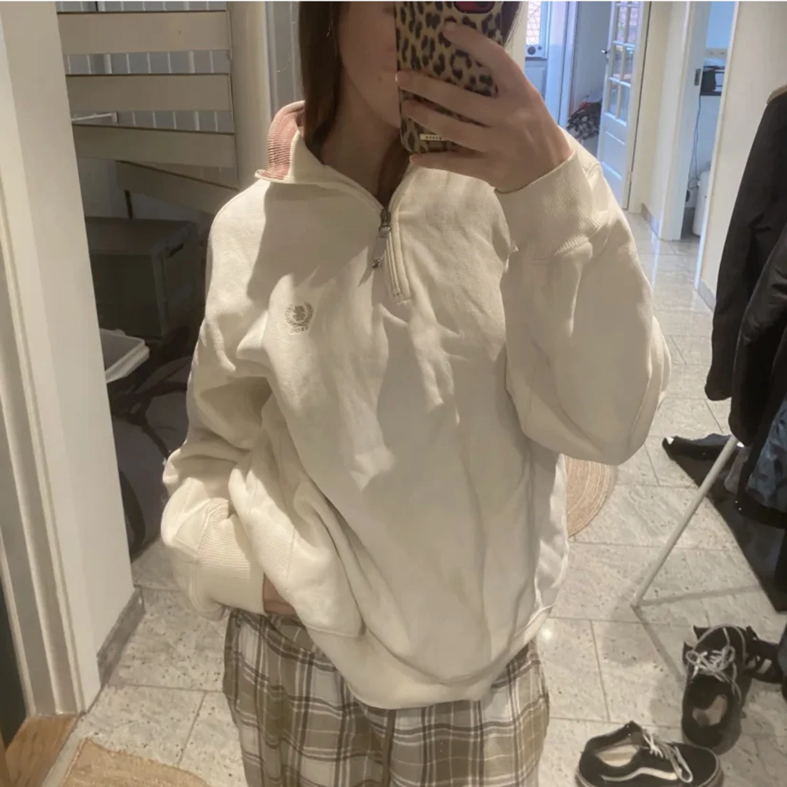 Vit tjocktröja - 90