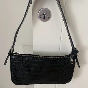 Väska - En väska från Gina 