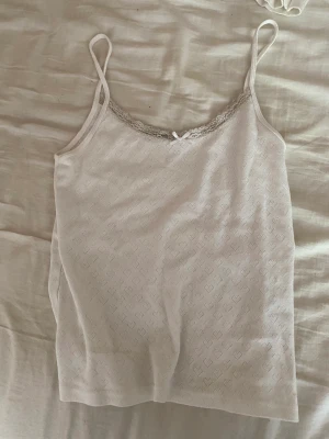 Brandy Melville linne - Supersött brandy Melville linne som är användt 2 gånger❤️