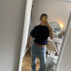 Zara tröja - Snygg populär zaratröja som är använd en gång bara! Finns inte kvar på hemsidan💕🤩