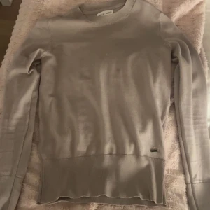 Tröja - Fin tröja från Lindex. Nypris 500. Säljer då den inte används😊😊pris kan diskuteras 💞