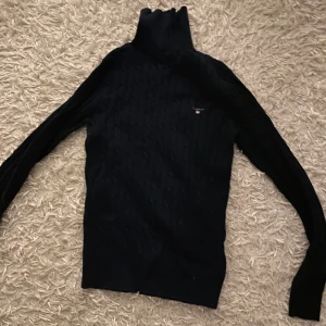 Gant tröja  - Gant tröja , i storlek Xs/s använd endast engång! 