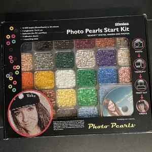 Oanvänt startkit för att göra pärlbrickor av foton. Inköpt på panduro hobby. Säljes då det inte kom till användning 
