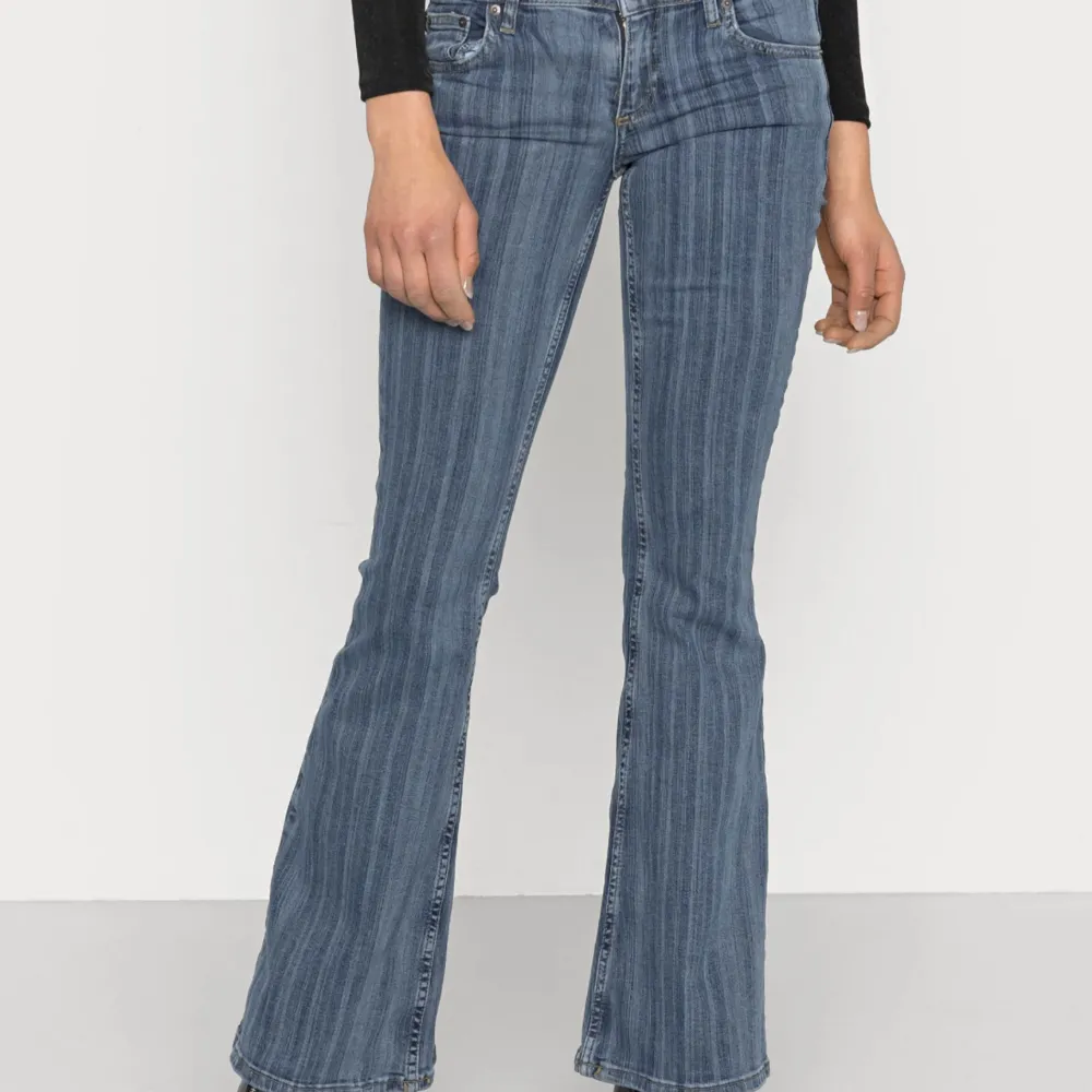 Super snygga bdg urban outfitter jeans! Använda en gång!. Jeans & Byxor.