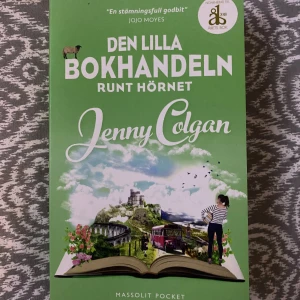 Pocket bok - Har läst en gång tror jag. Boken är i bra skick💗