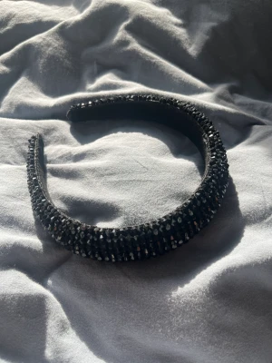 Diadem - Olika diadem jätte fina 💓 skriv för mer bilder 