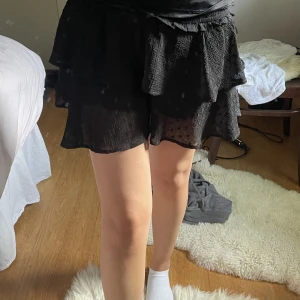 kjolar - säljer dessa kjolar för 80kr styck eller 200kr för båda två