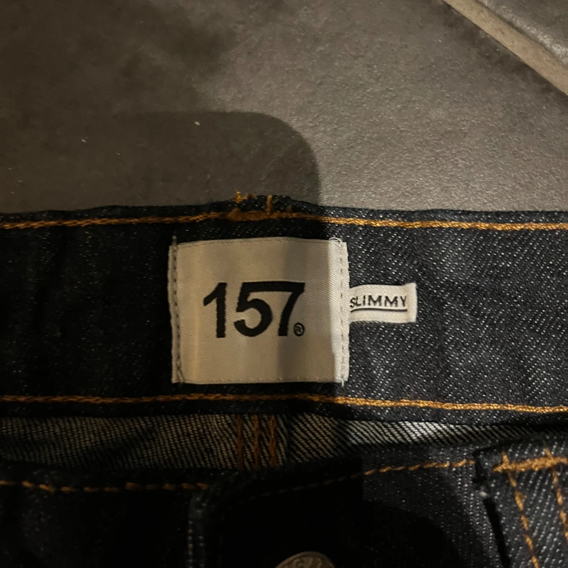 Mörkblå jeans från Lager 157 - 1