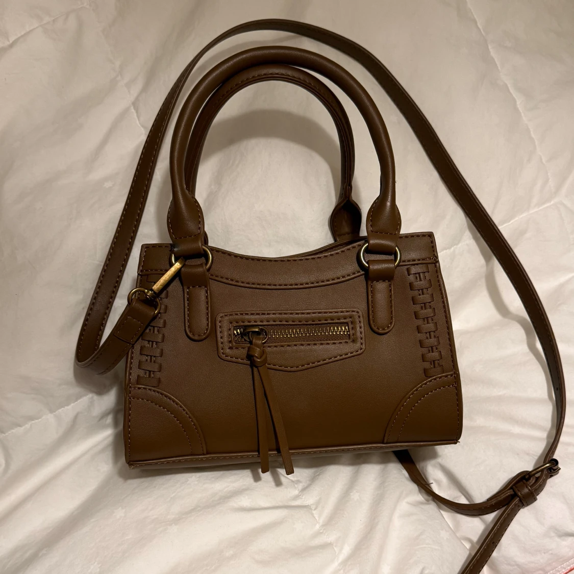 handväska från gina tricot - 1