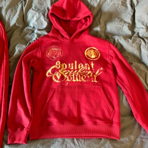 Opulent Tracksuit - Helt ny aldrig använd, Hoodie: M Byxor: S